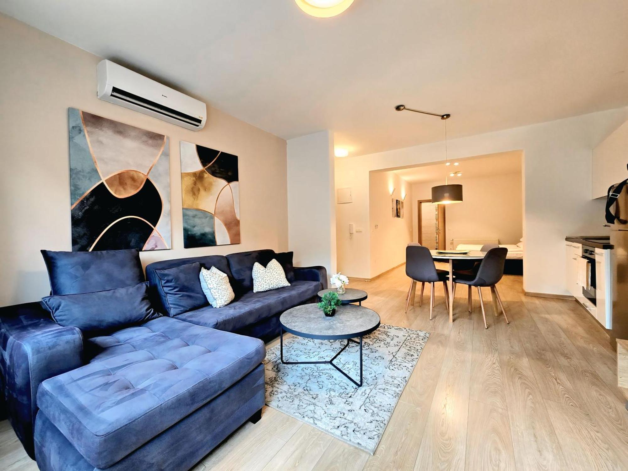 Apartma Center